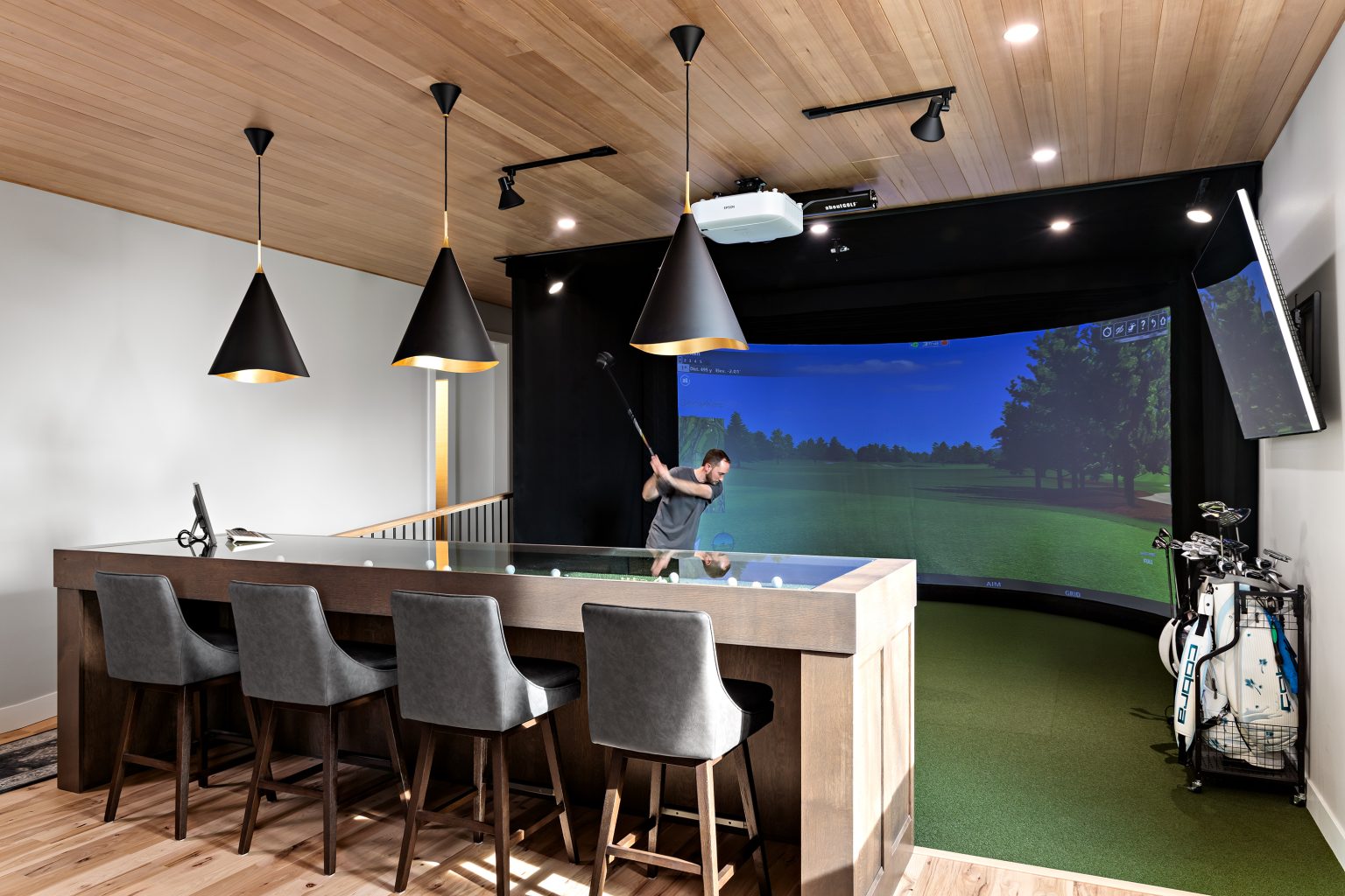 Why Get An Indoor Golf Simulator?